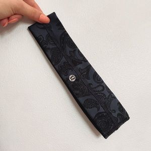 Lululemon Navy Blue with Floral Detail Headband